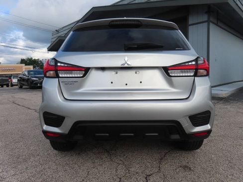 Used 2025 Mitsubishi Outlander Sport AWD image 7