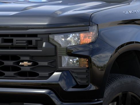 New 2026 Chevrolet Silverado 1500 Custom RWD image 10