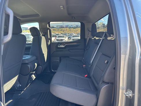 New 2026 GMC Sierra 1500 Elevation image 30