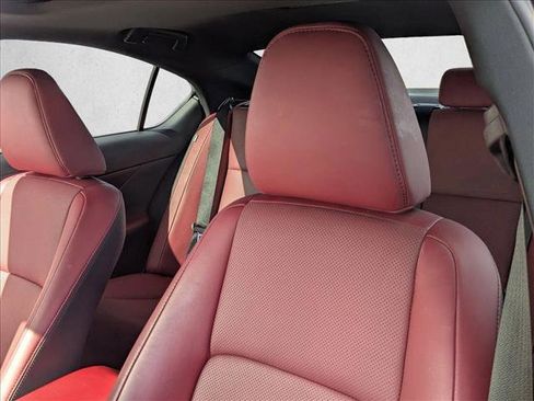 Used 2023 Lexus IS 300 w/ Comfort Package image 16