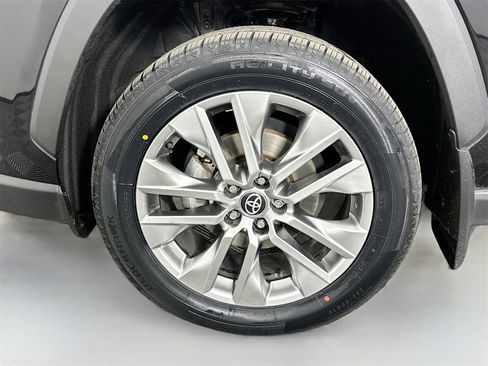 Certified 2023 Toyota RAV4 XLE Premium image 33
