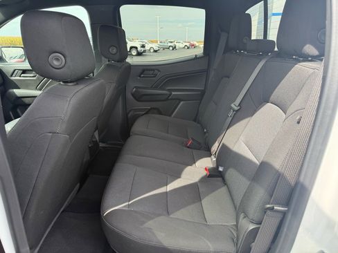 Used 2024 Chevrolet Colorado Trail Boss w/ Technology Package image 13