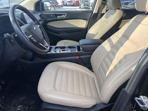 Certified 2024 Ford Edge SEL image 9