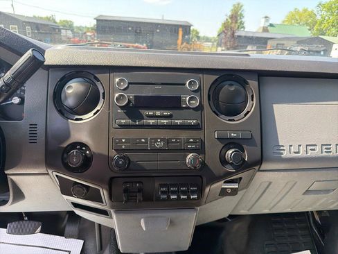 Used 2016 Ford F350 XL w/ Power Equipment Group AWD/4WD image 11