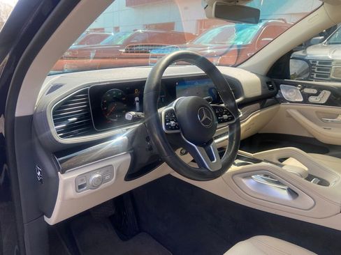 Used 2020 Mercedes-Benz GLS 450 4MATIC image 12