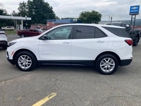 Used 2024 Chevrolet Equinox LS w/ LS Convenience Package AWD/4WD image 26