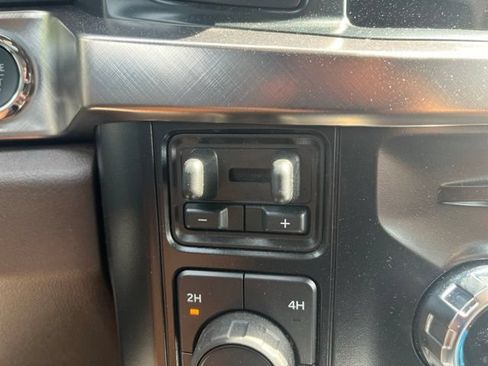 Used 2024 Ford F250 King Ranch w/ FX4 Off-Road Package AWD/4WD image 17