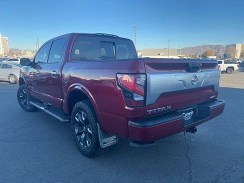 Used 2021 Nissan Titan Platinum Reserve w/ Moonroof Package image 9