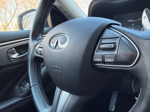 Used 2015 INFINITI Q50 S 3.7 Sedan 4D w/ Navigation Package image 29