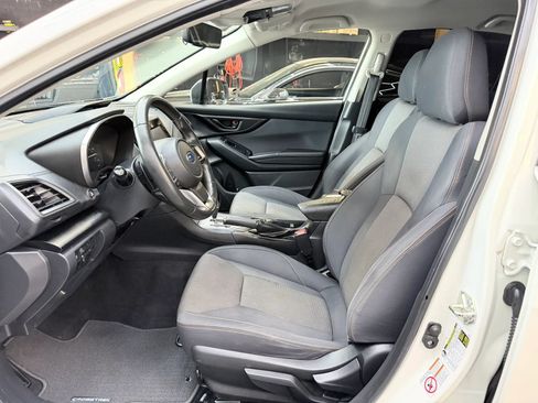 Used 2018 Subaru Crosstrek 2.0i Premium w/ Eyesight System AWD/4WD image 9