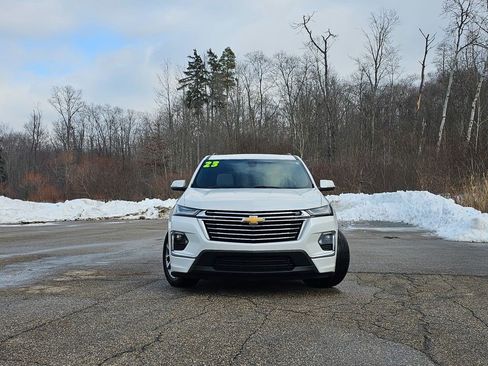 Certified 2023 Chevrolet Traverse Premier AWD/4WD image 8