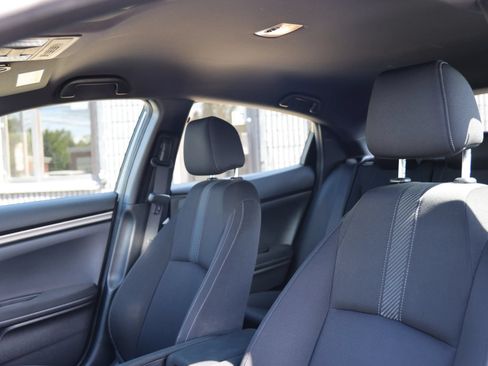 Used 2019 Honda Civic Sport image 15