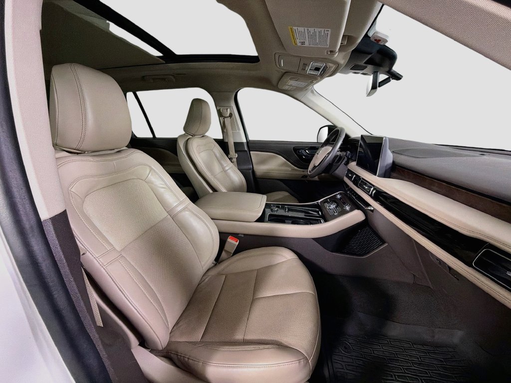 Used 2024 Lincoln Aviator Reserve w/ Elements Package Plus RWD image 34