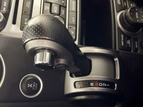 Used 2014 Honda Pilot Touring image 18