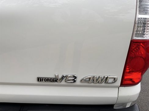 Used 2005 Toyota Tundra Limited RWD image 6