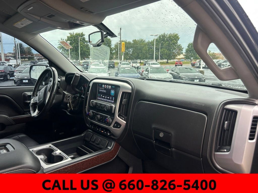 Used 2018 GMC Sierra 1500 SLT w/ SLT Premium Package AWD/4WD image 10