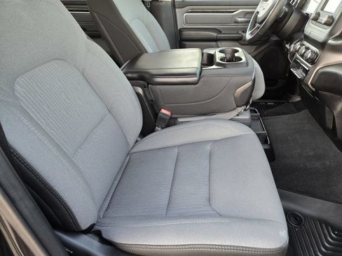 Used 2019 RAM 1500 Big Horn RWD image 13