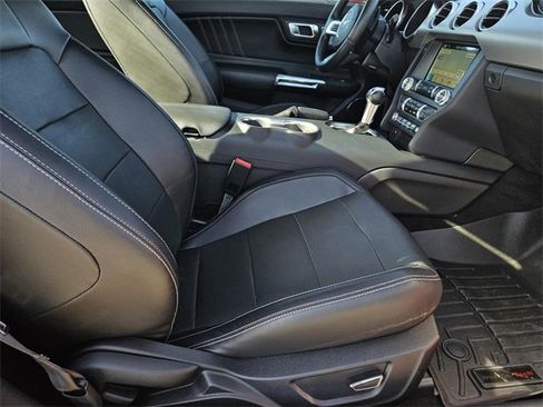 Used 2019 Ford Mustang GT Premium image 24