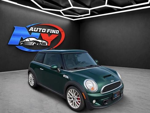 Used 2011 MINI Cooper John Cooper Works FWD image 2