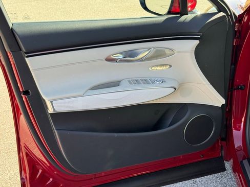 New 2026 Genesis GV70 2.5T Advanced AWD/4WD image 25