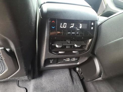 Used 2024 Jeep Grand Cherokee L Laredo AWD/4WD image 13