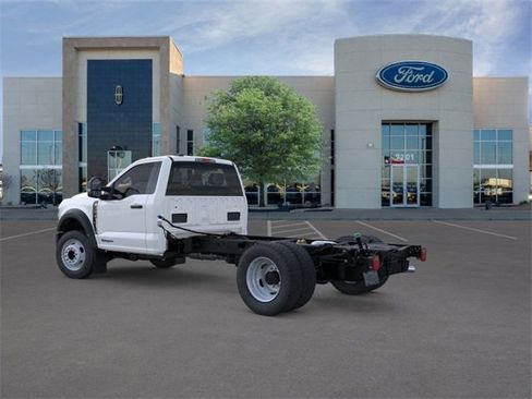 New 2025 Ford F550 2WD Regular Cab Super Duty image 4