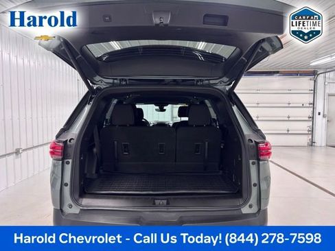 Used 2022 Chevrolet Traverse LT AWD/4WD image 5