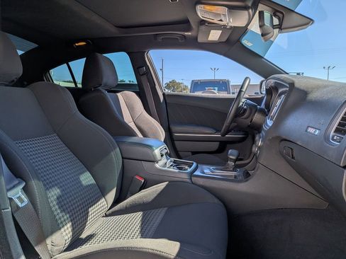 Used 2023 Dodge Charger Scat Pack w/ Navigation & Travel Group image 33