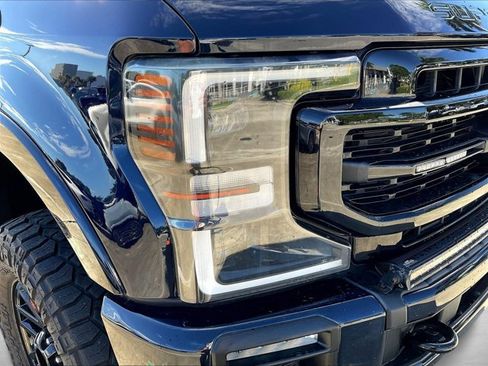 Used 2022 Ford F250 Lariat w/ Tremor Off-Road Package AWD/4WD image 30