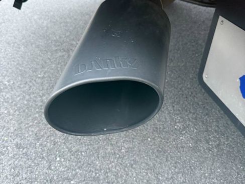 Used 2025 Ford F350 Platinum w/ Platinum Plus Package image 6