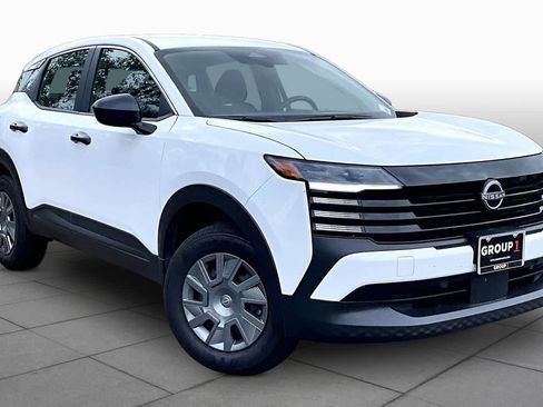 Certified 2026 Nissan Kicks S FWD image 3
