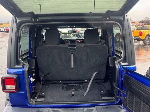 Used 2019 Jeep Wrangler Rubicon image 16