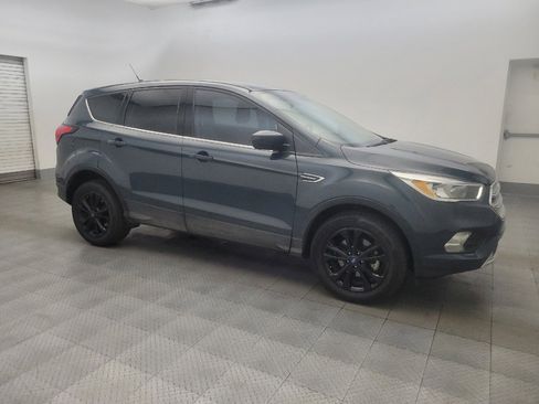 Used 2019 Ford Escape SE FWD image 11