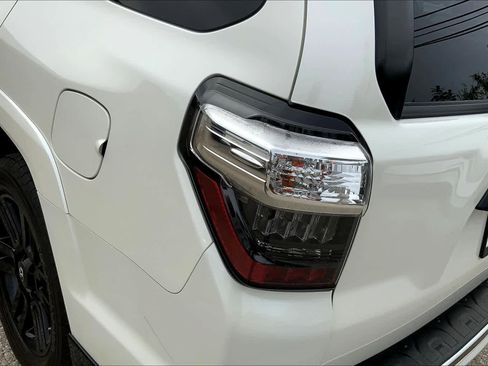 Used 2019 Toyota 4Runner Limited image 28