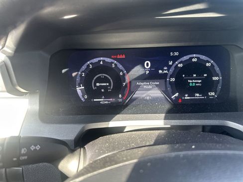 Used 2024 Toyota Tacoma TRD Off-Road image 6