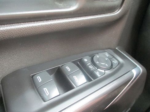 Used 2022 GMC Sierra 2500 AT4 w/ AT4 Premium Plus Package image 27