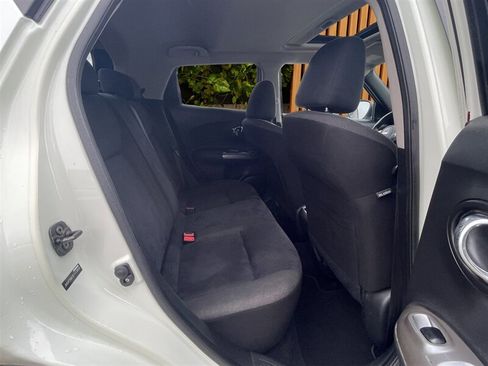 Used 2012 Nissan Juke SV AWD/4WD image 14