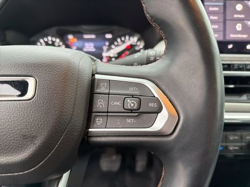 Used 2022 Jeep Compass Limited image 21