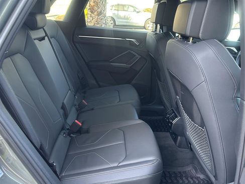 Used 2025 Audi Q3 2.0T Premium w/ Convenience Package image 14