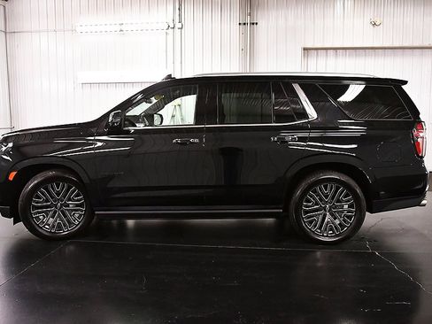 Used 2023 Chevrolet Tahoe High Country image 4