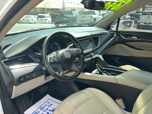 Used 2018 Buick Enclave Essence FWD image 22