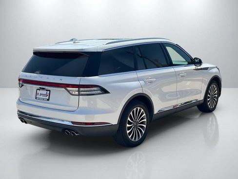 Used 2022 Lincoln Aviator Reserve RWD image 5