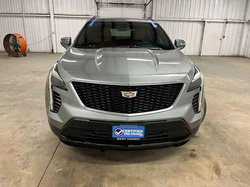 Used 2023 Cadillac XT4 Sport image 2