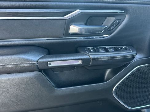 Used 2024 RAM 1500 Laramie image 10