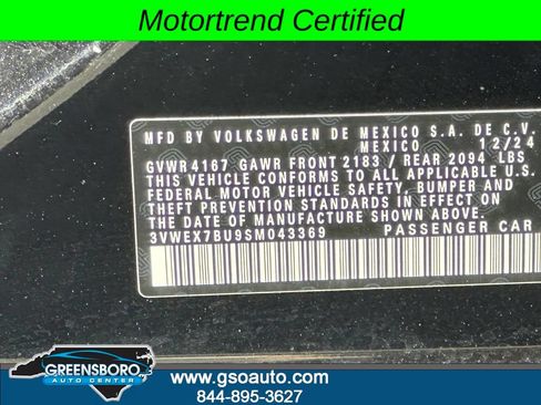 Used 2025 Volkswagen Jetta SE FWD image 42