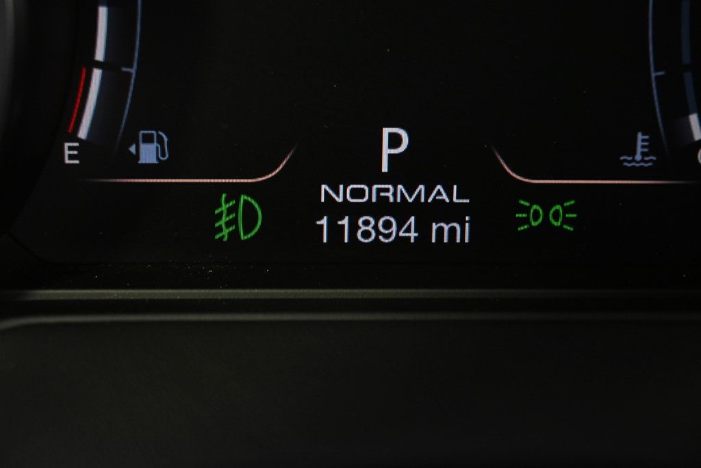 Used 2024 Maserati Levante Modena Ultima AWD/4WD image 31