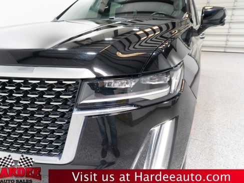 Used 2021 Cadillac Escalade Premium Luxury w/ Driver Assist Tech Package image 8