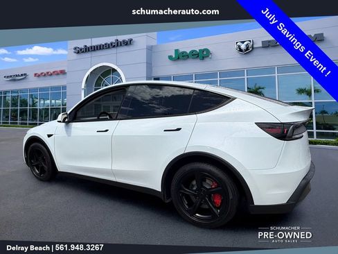 Used 2026 Tesla Model Y AWD image 5