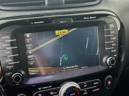 Used 2014 Kia Soul ! w/ Sun & Sound Package image 21