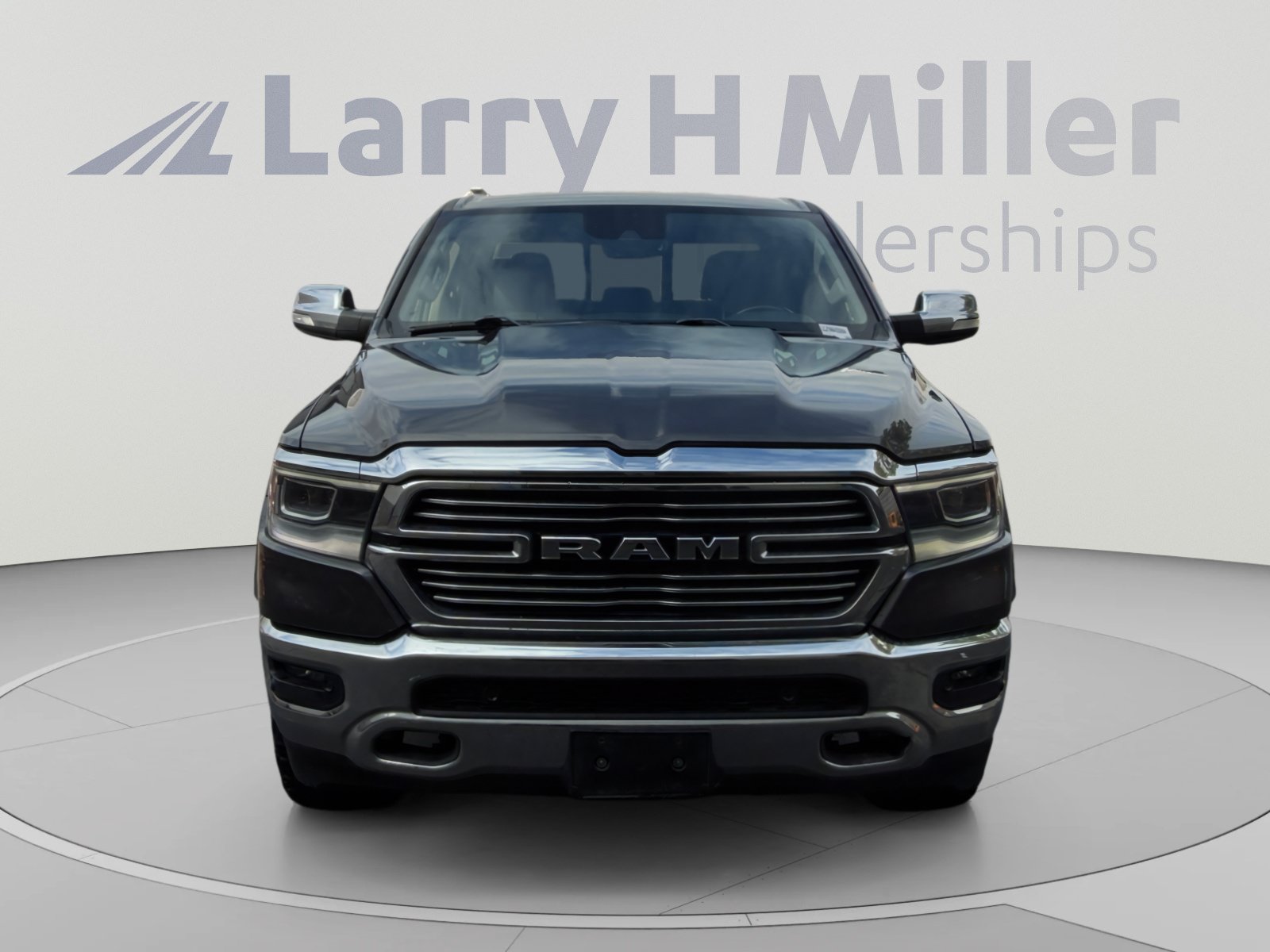Used 2022 RAM 1500 Laramie AWD/4WD image 8